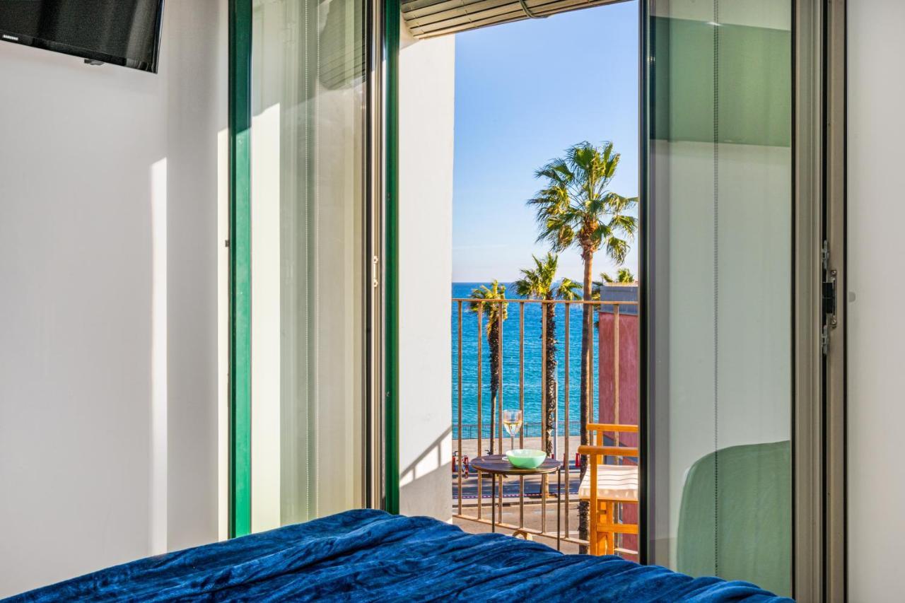 Kronos On The Beach Suite 3 Barcelona Kültér fotó